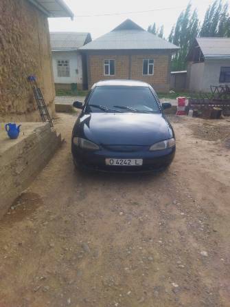 Hyundai Avante II 1.5 MT