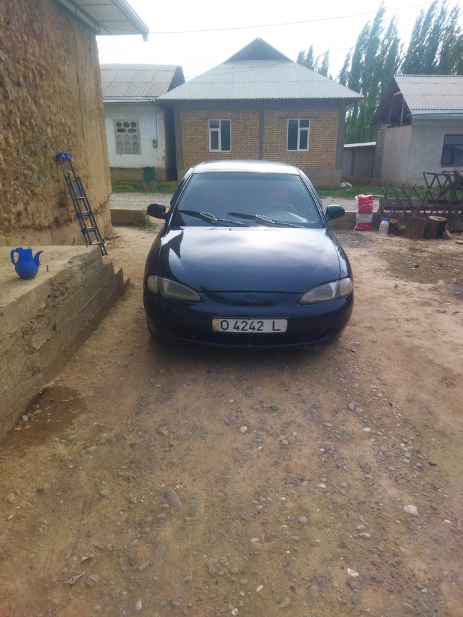 Hyundai Avante II 1.5 MT